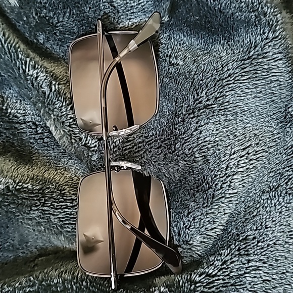 Ray-Ban sunglasses - Picture 5 of 9